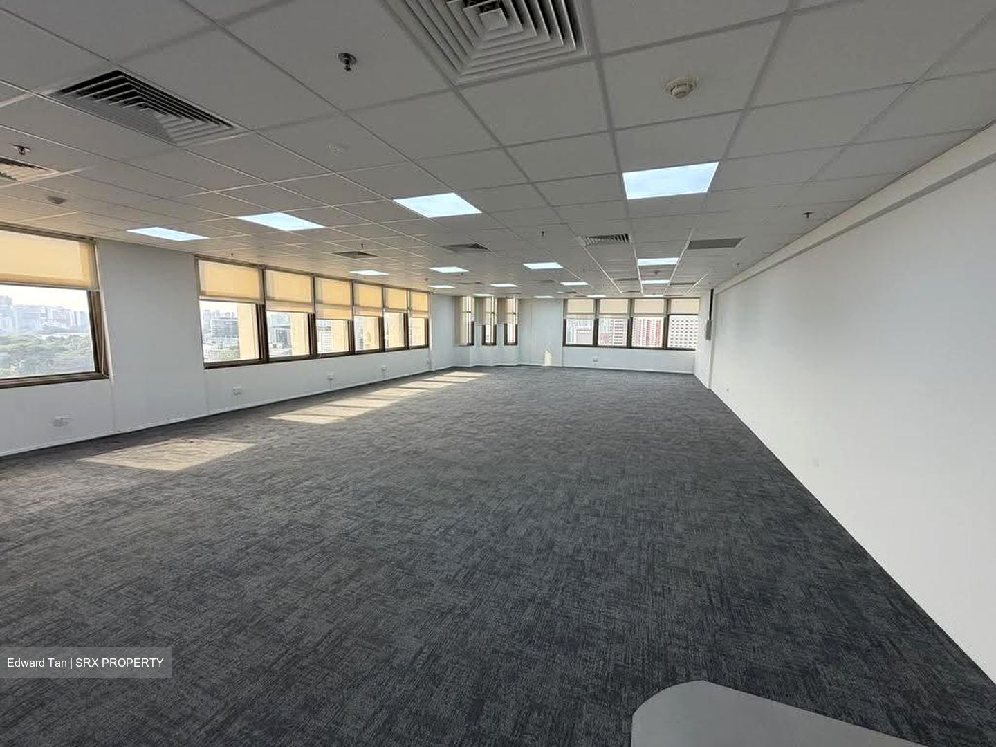 Peninsula Plaza (D6), Office #606270441